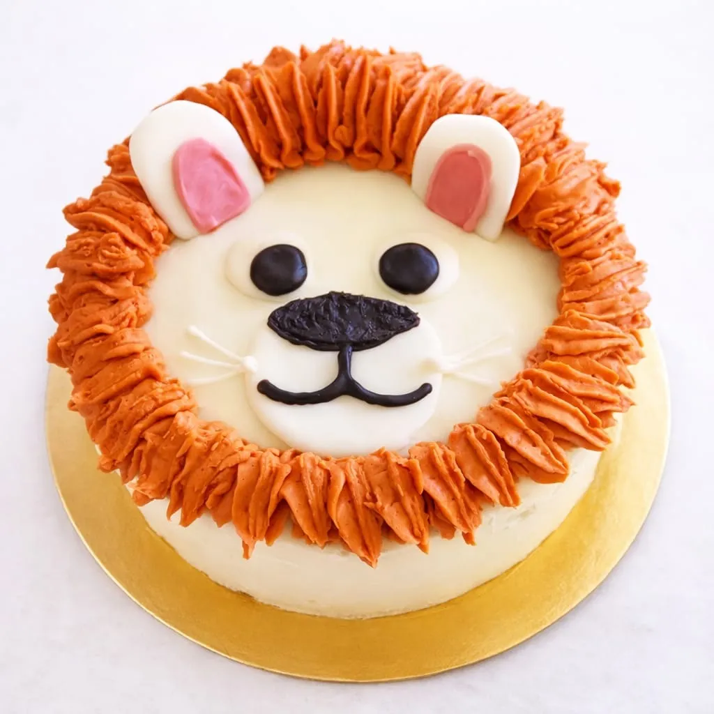 Gâteau lion personnalisé